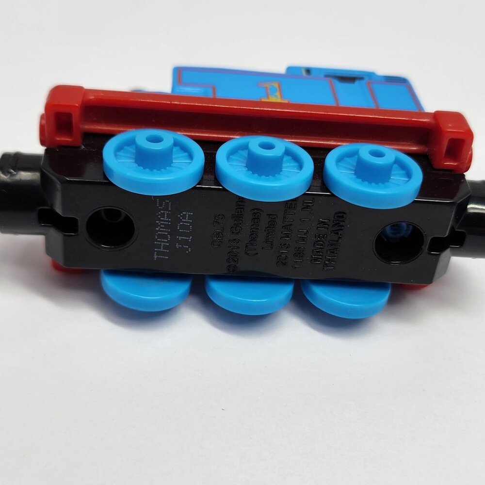 Thomas & Friends Thomas The Tank Engine & Percy Diecast Train Toys - Picture 6 of 10